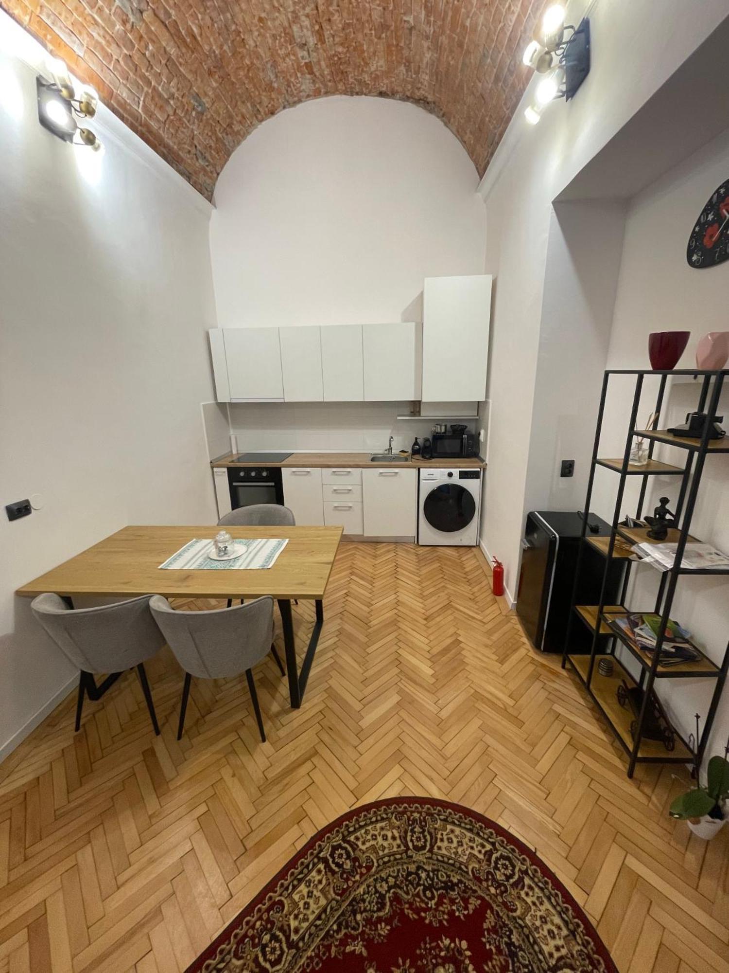 21 Alecsandri Apartment Oradea